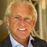 Chris Lischewski Bumble B